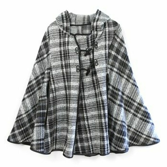 Do Everything in Love Jackets & Blazers - NWOT Black and White Plaid Cape